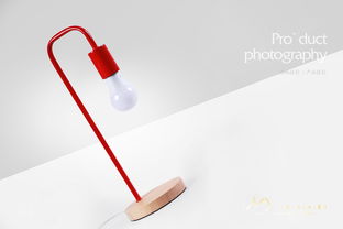 光影之藝 數(shù)碼設(shè)計(jì)在產(chǎn)品攝影中為臺(tái)燈注入靈魂